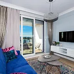Apartment Divine Luxury Blue Zadar