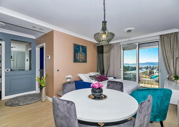 Divine Luxury Blue Задар